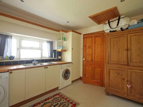 Holiday Home Ty Cei