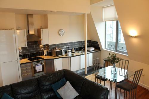Apartamento Week2week Spacious 2 Bedroom Flat Newcastle Uk