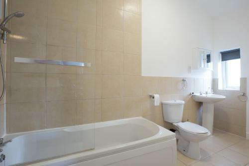 Holmes & Hunters - Bentinck Road Apartments