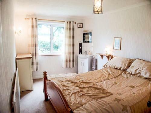The Farmhouse, Newcastle Emlyn
