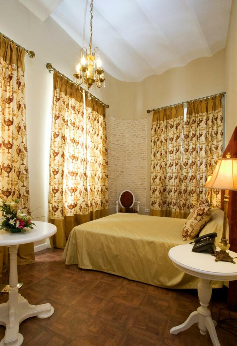 Hotel Domus Selecta Hospederia La Querencia