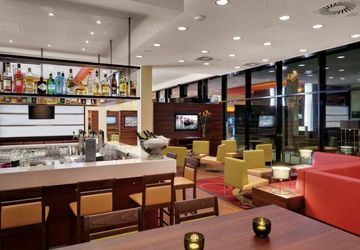 Hotel Courtyard By Marriott Munich City East
