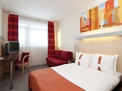Hotel Holiday Inn Express Munich - Messe
