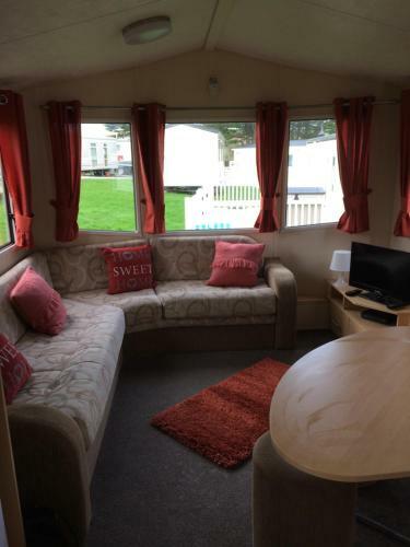 Newquay Porth Caravans