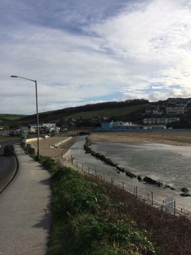 Newquay Porth Caravans