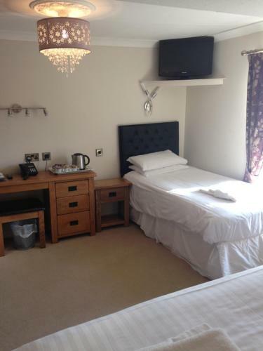The Elephant & Castle Hotel