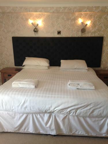 The Elephant & Castle Hotel