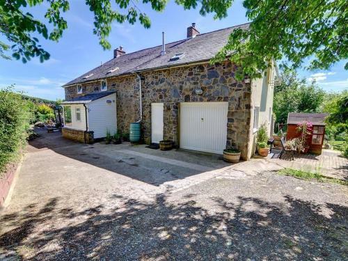 Holiday Home Coedpoeth