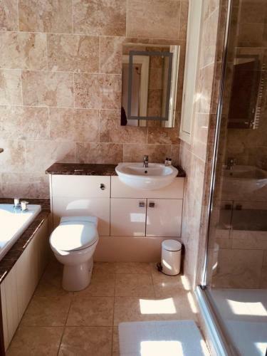Bed & Breakfast Brass Castle Country House Accommodation