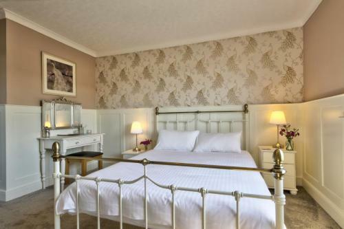 Bed & Breakfast Exmoor House