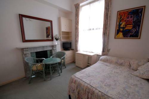 Stay-in Apartments Queensway