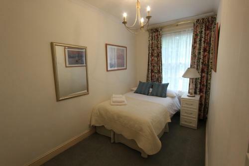 Stay-in Apartments Queensway