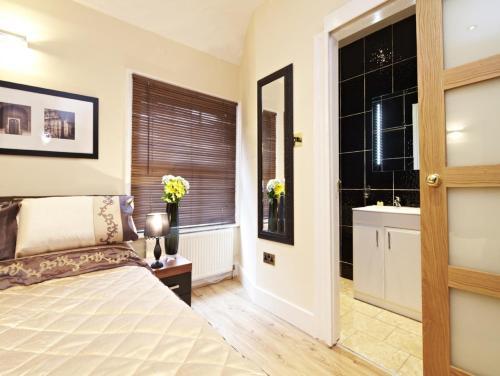 Hyde Park Rooms & Apartments