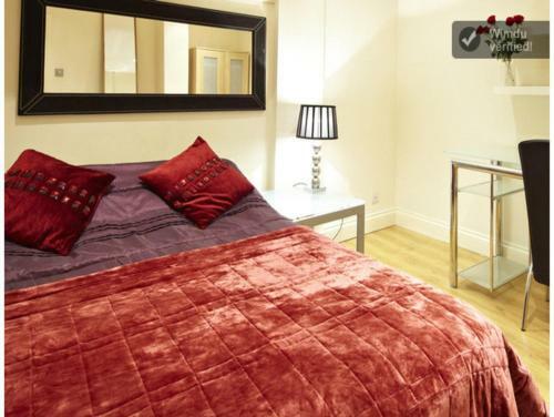 Hyde Park Rooms & Apartments