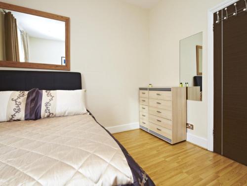 Hyde Park Rooms & Apartments