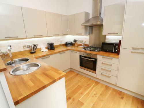 2 Stonerush Valley, Looe