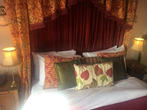 Hotel Dinham Hall & Elliotts Bistro