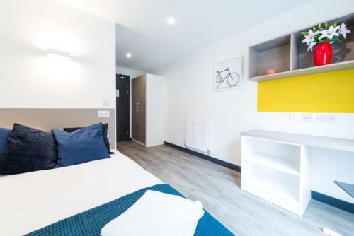 New Street Serviced Apartments