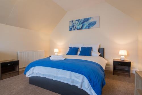 Hostal Two Bedroom Serviced And Fully Equipped House