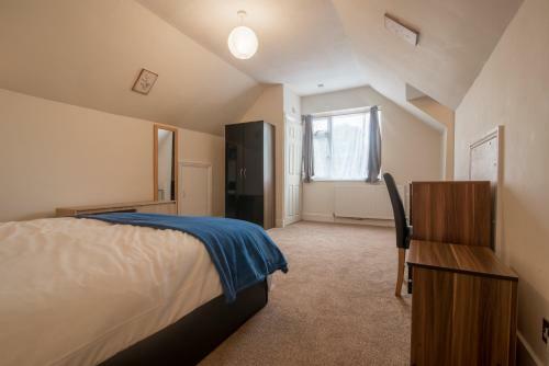 Hostal Two Bedroom Serviced And Fully Equipped House