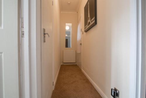 Hostal Two Bedroom Serviced And Fully Equipped House