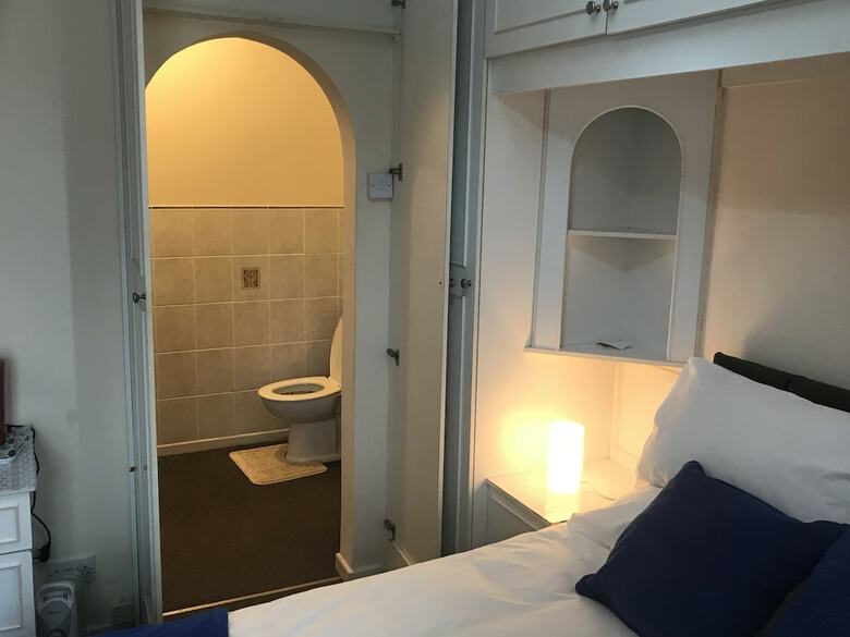 Hostal Tavistock House
