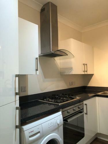 Russell Street Apartment