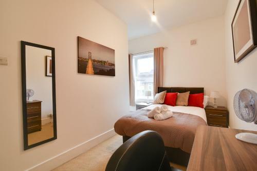 Two Bedroom Serviced House / Apartment