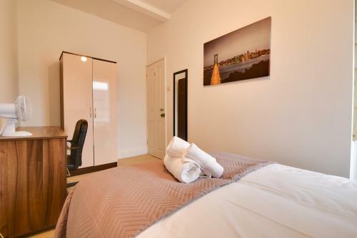 Two Bedroom Serviced House / Apartment
