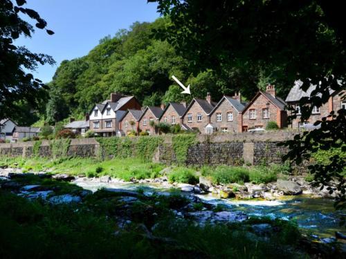 Holiday Home Wilrose Cottage