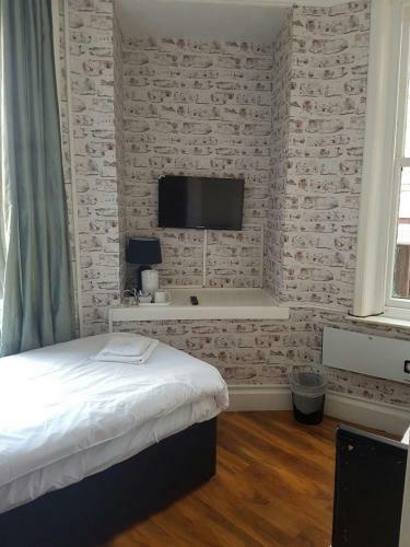Bed & Breakfast Mother Macs