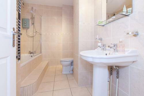 Casa Fresa - Oxford Place Apartment