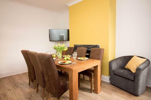 Apartamento The Metro 5-bed House