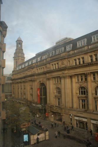 Aparthotel St Anns Square Apartments