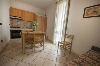 Hotel Sairon Club Village