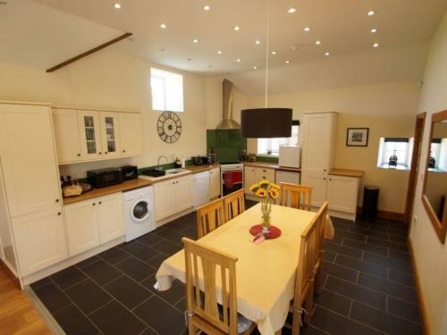Holiday Home Tynie Tem
