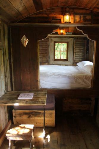 Llethrau Forest & Nature Retreats