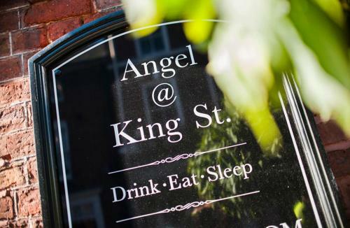 Posada Angel @ Kingst
