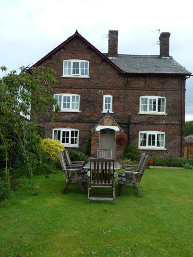 Birtles Farm Bed And Breakfast