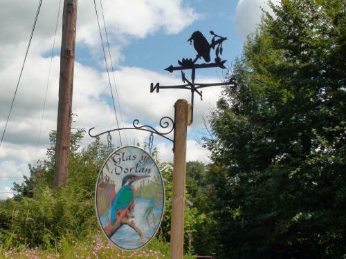 Bed & Breakfast Teifi Riverbank At Glas Y Dorlan
