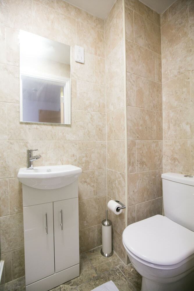 Hotel Oyo Townhouse 16 Ilford Hill