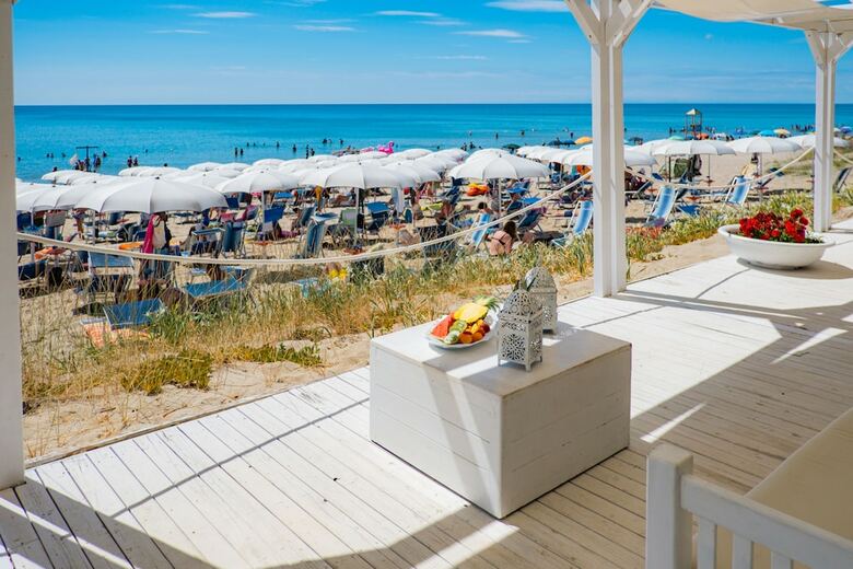 Hotel Ticho`s Club