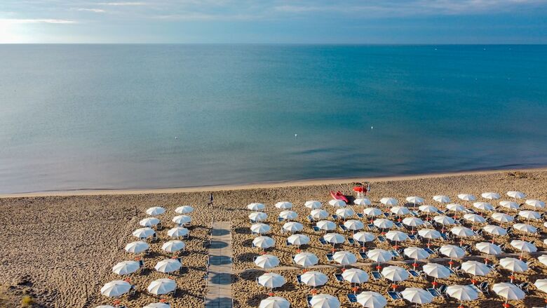 Hotel Ticho`s Club