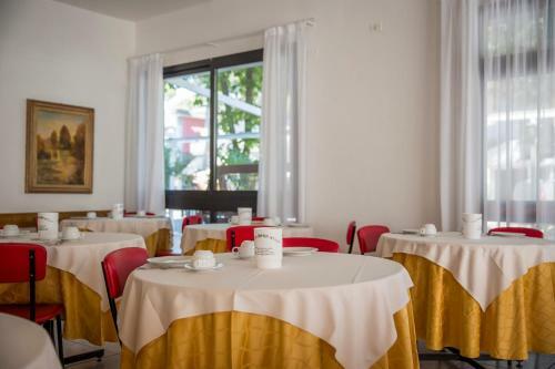 Hotel Meris