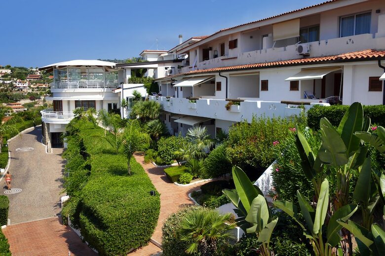 Hotel Villaggio Scoglio Della Galea