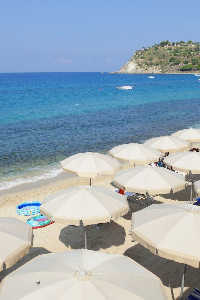Hotel Villaggio Scoglio Della Galea