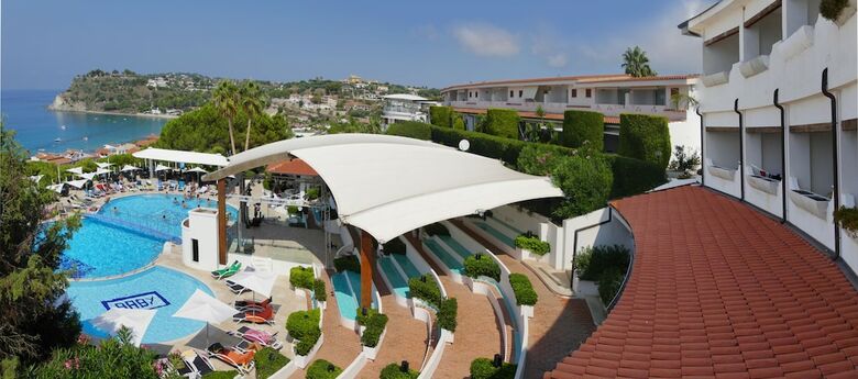 Hotel Villaggio Scoglio Della Galea