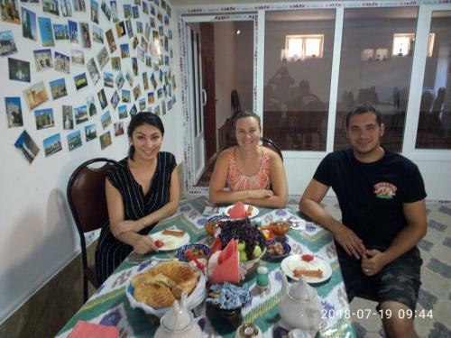 Hostal Al Hilol Guesthouse