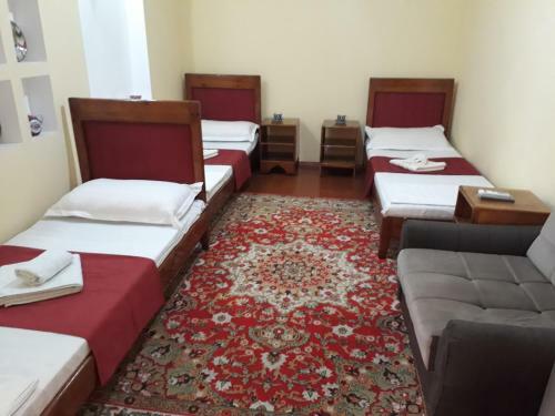 Amir-yaxyo Hotel
