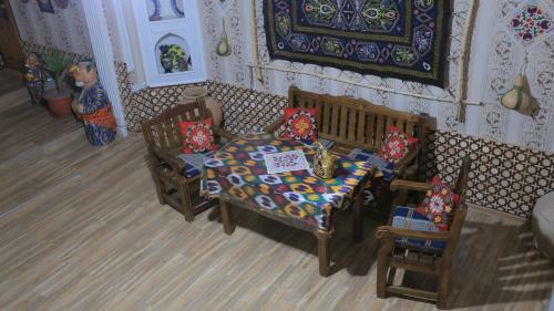 Hostal Fayz